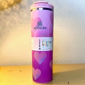Stanley Fliptop Mug 16oz Traveling Tumbler Leakproof Pink with Hearts NWT